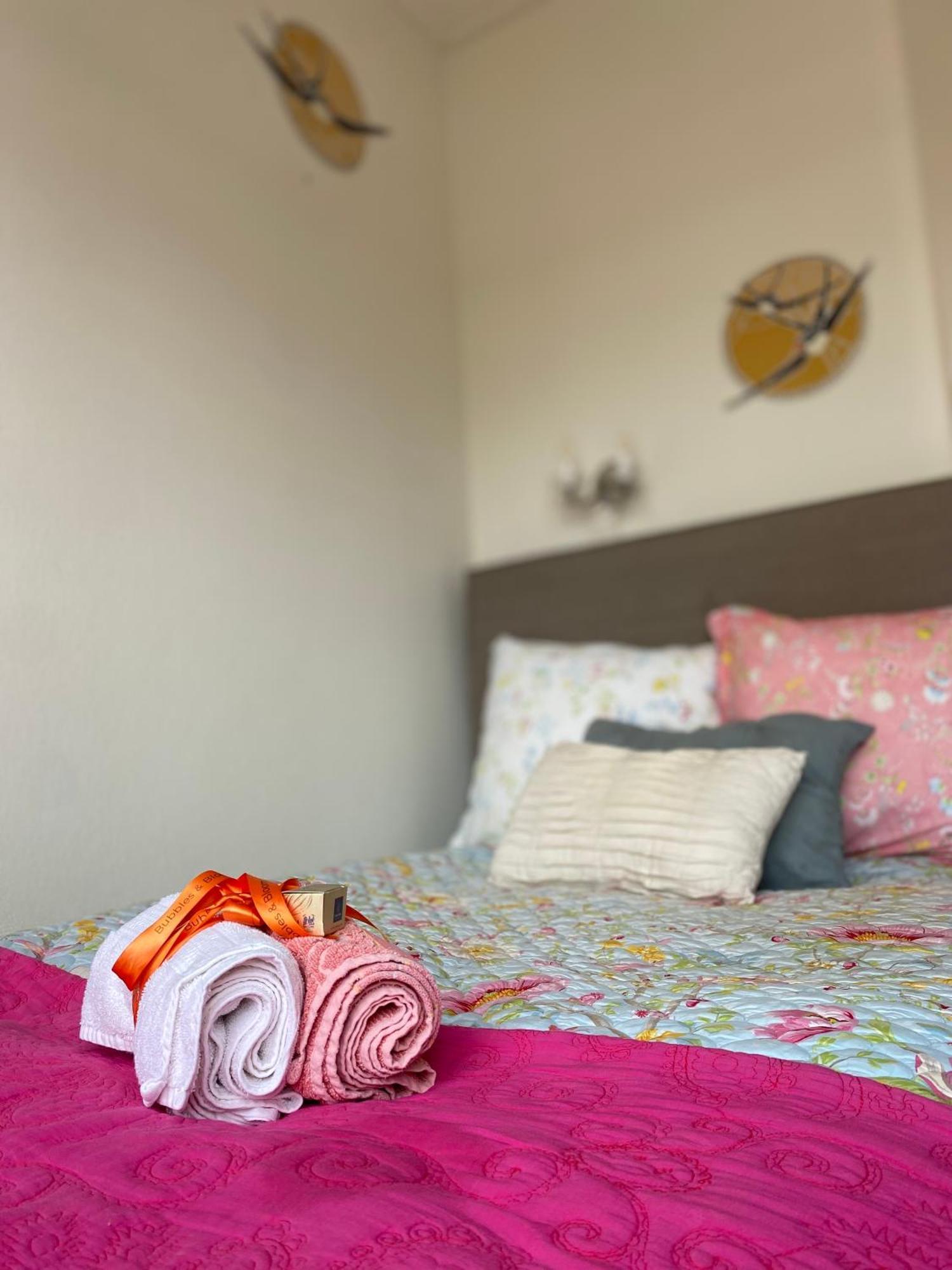 לינה וארוחת בוקר בילטהובן Bubbles & Bed מראה חיצוני תמונה