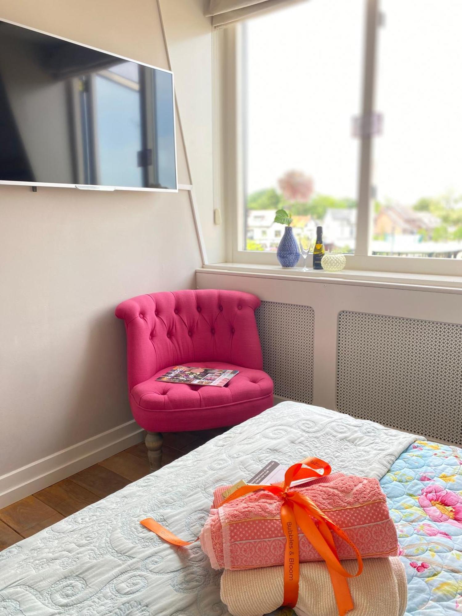 לינה וארוחת בוקר בילטהובן Bubbles & Bed מראה חיצוני תמונה