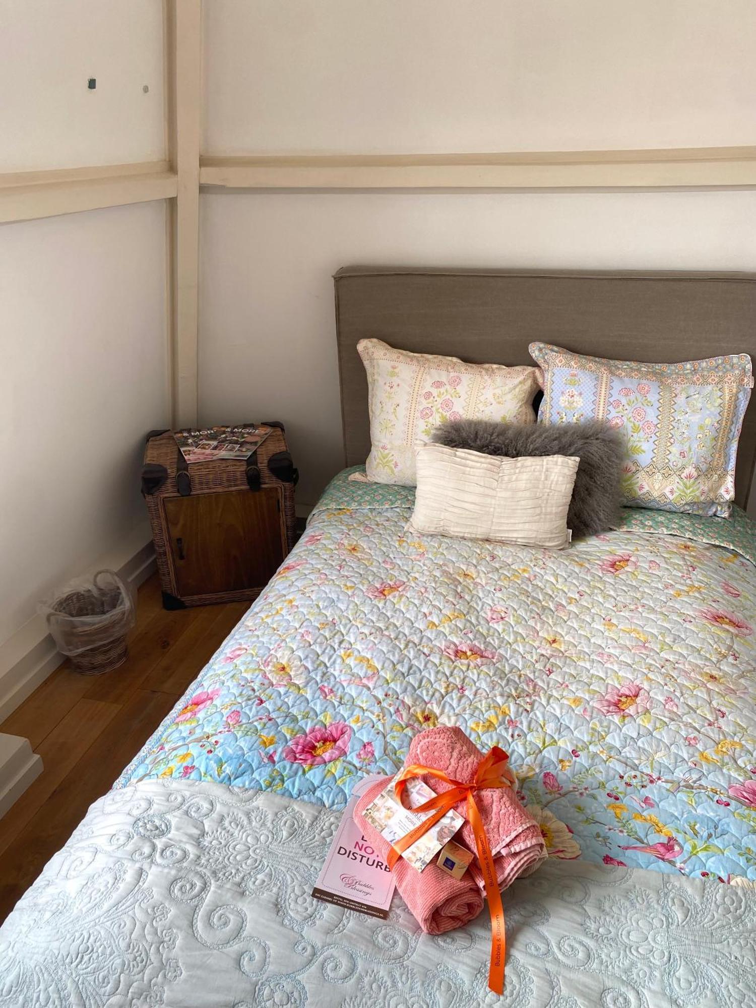 לינה וארוחת בוקר בילטהובן Bubbles & Bed מראה חיצוני תמונה