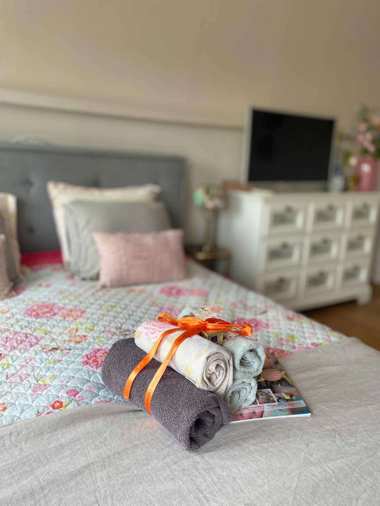 לינה וארוחת בוקר בילטהובן Bubbles & Bed מראה חיצוני תמונה